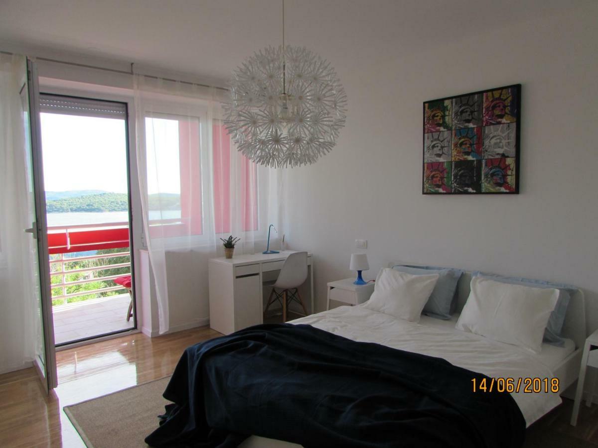 Pearl Appartamento Šibenik Esterno foto